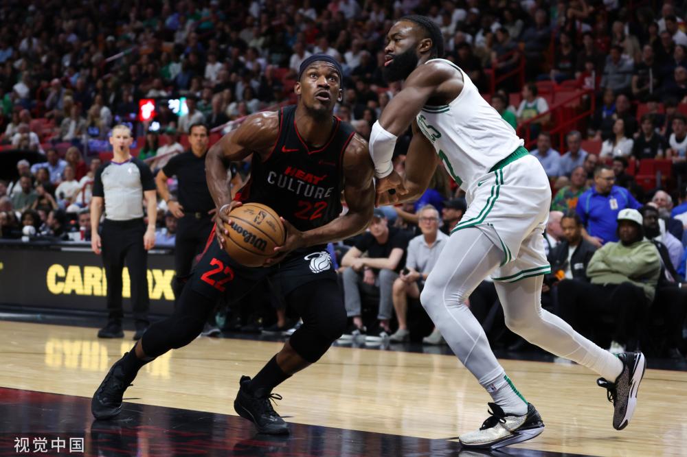 压倒性的优 压倒性的优