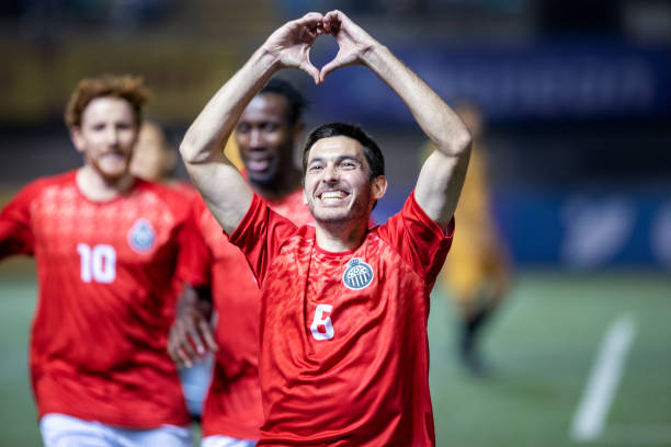 埃米利亚诺 埃米利亚诺