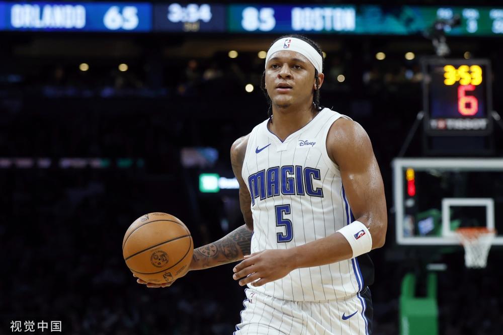 共同谱写的 共同谱写的